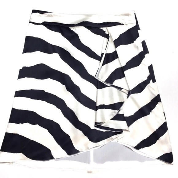 Armani Collezioni Silk Zebra Print Skirt Size 6 - Picture 1 of 5